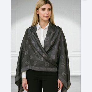 Women’s Double-Sided Shawl Scarf Gray Black Classic Wrap